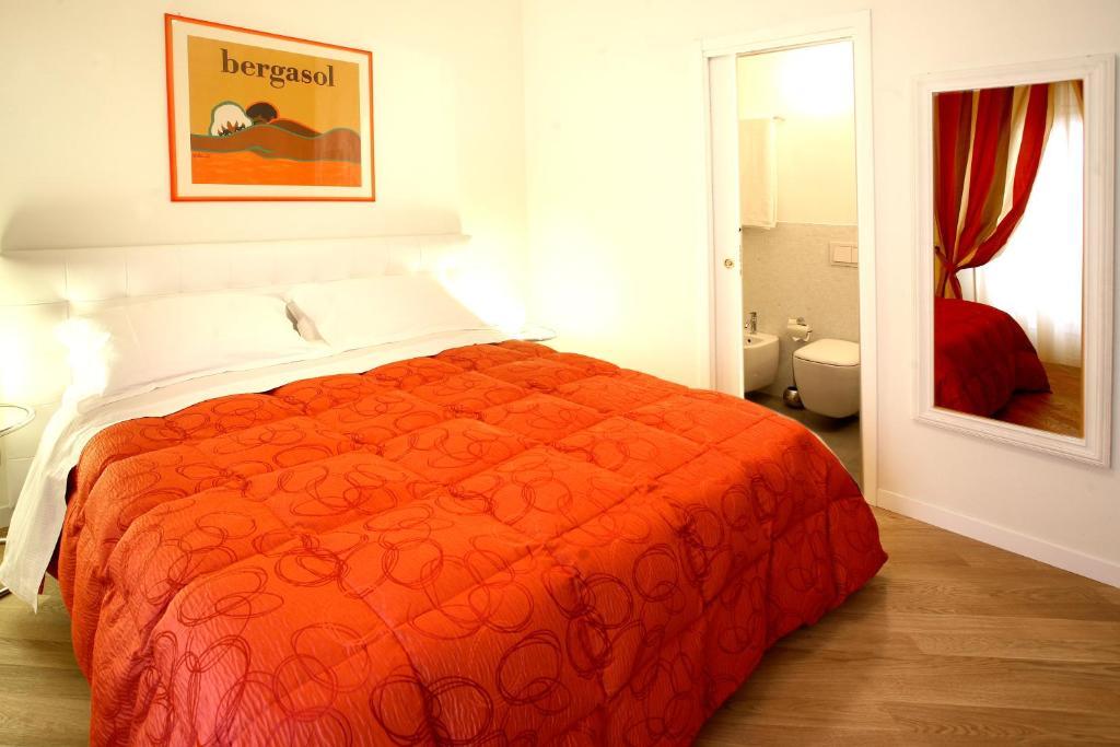 R&B Santo Stefano Bed and Breakfast Bologna Rum bild