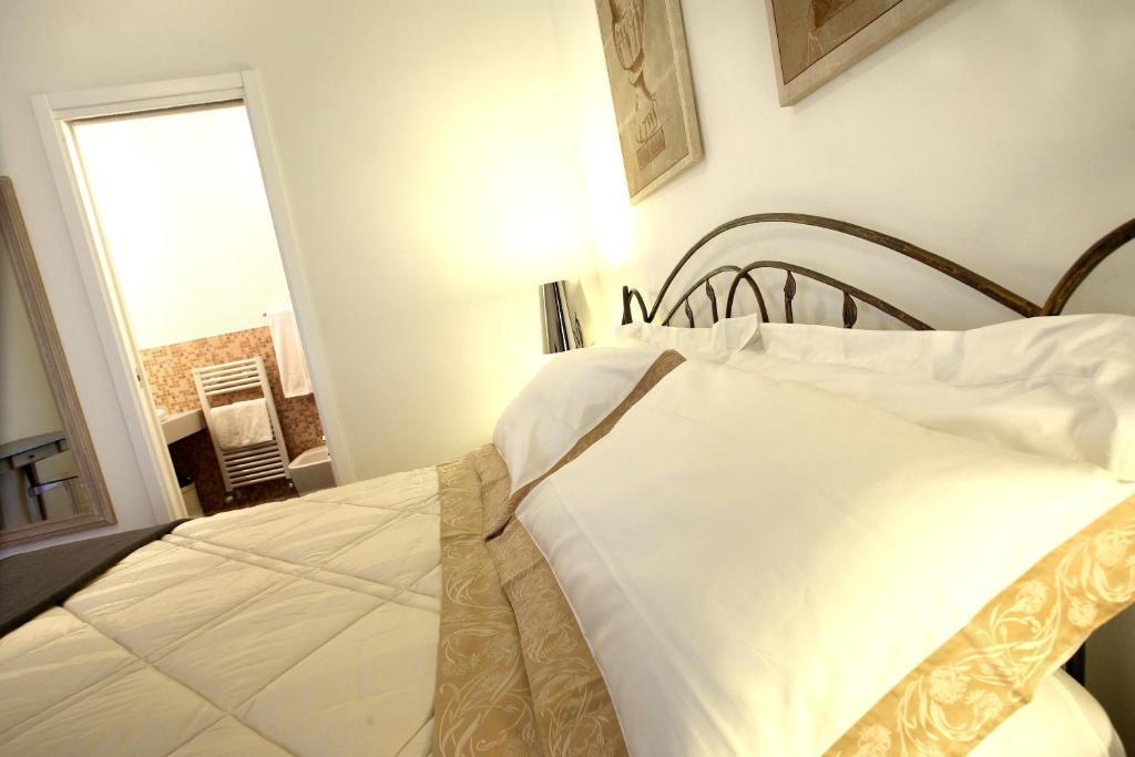 R&B Santo Stefano Bed and Breakfast Bologna Rum bild